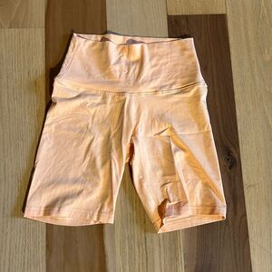 Tna XS Hi-Rise Atmosphere 7” shorts